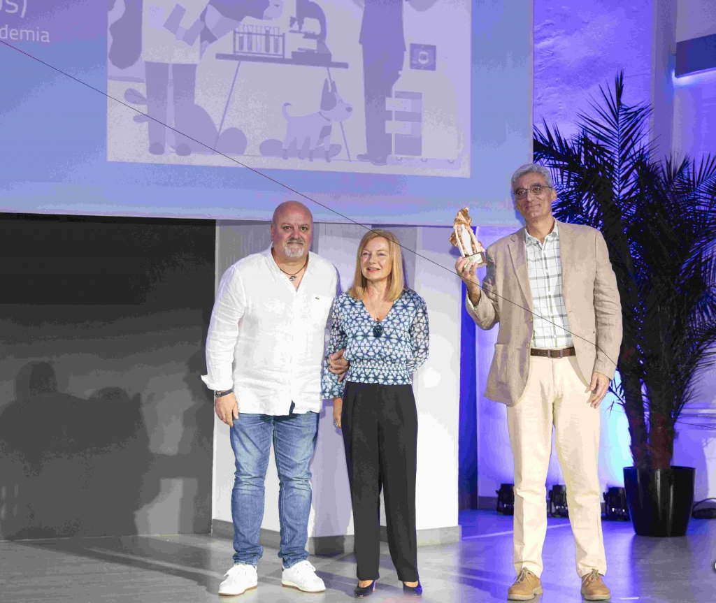 La gala de Upsana vuelve tras 4 años y premia a los sanitarios por su papel en la pandemia